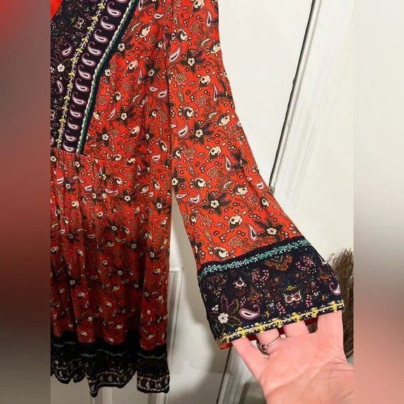 Anthropologie Akemi & Kin Sierra Shift Dress Size Small Bohemian Paisley Peasant - Picture 9 of 16